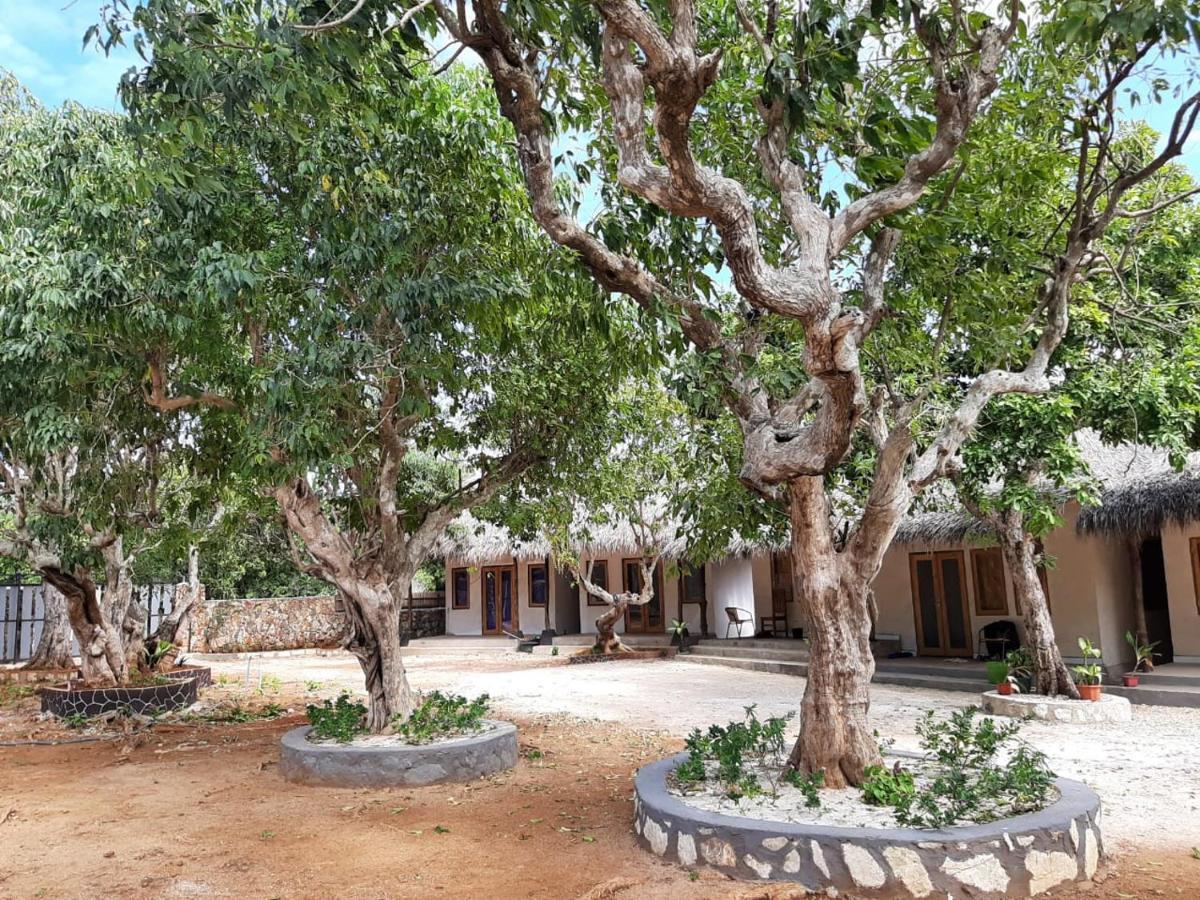 Mulia Bungalows Nembrala Exterior foto