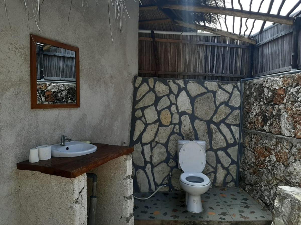 Mulia Bungalows Nembrala Exterior foto