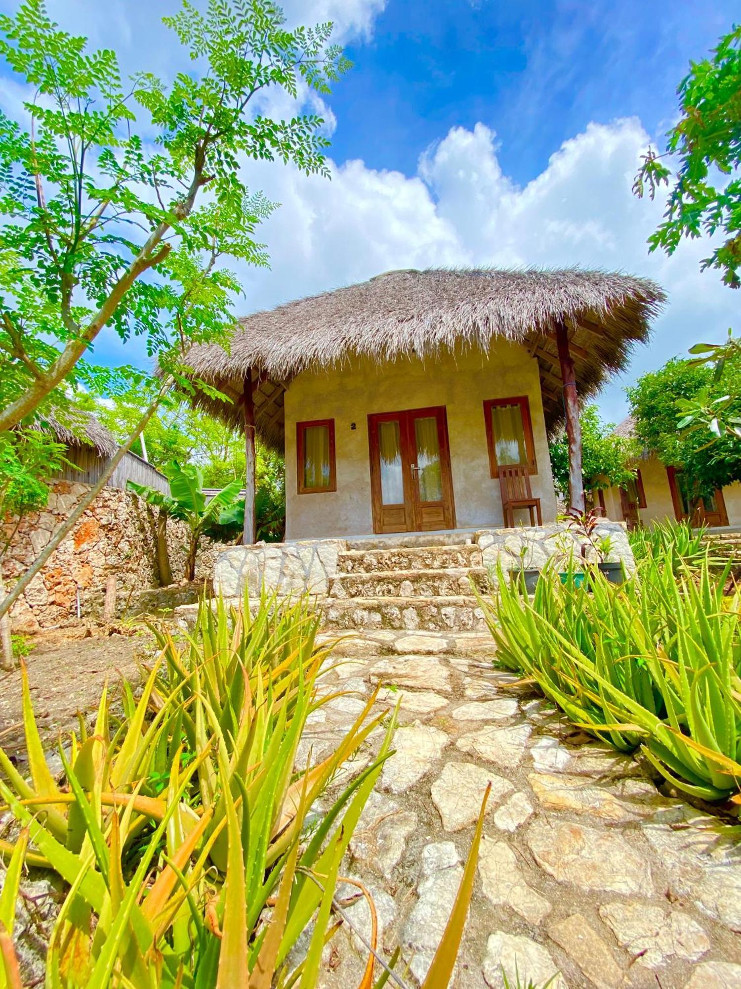 Mulia Bungalows Nembrala Exterior foto